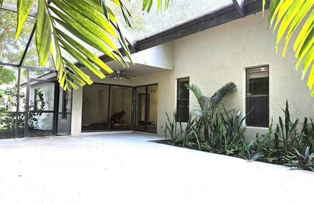 5114 Northwest 42nd Terrace