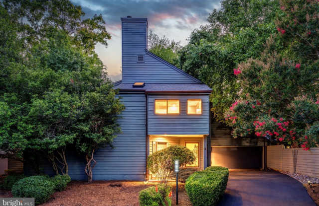 1982 SOLARIDGE Court