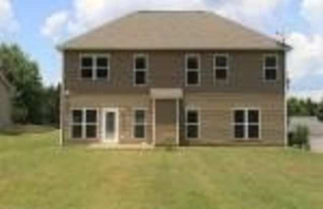 106 Dixie Creek Drive