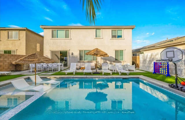 Photo of 83796 Calle Moreno Street