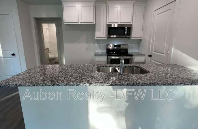 2430 South Fannin Avenue