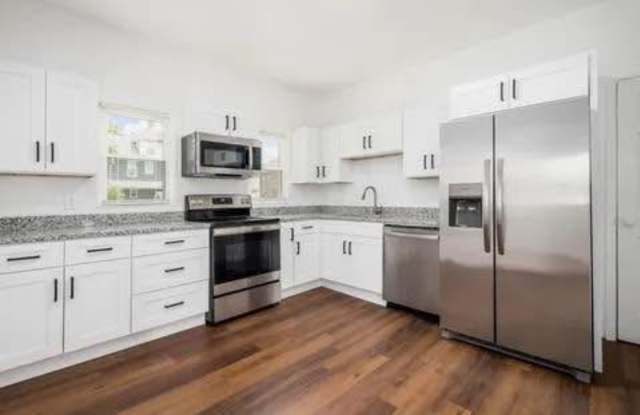 200 South Cypress Avenue