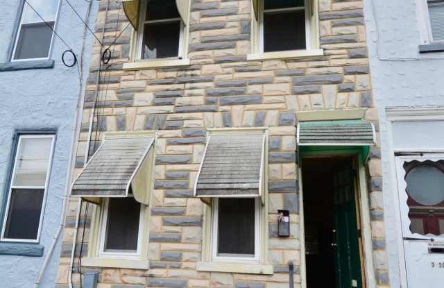 3118 N SHEDWICK Street