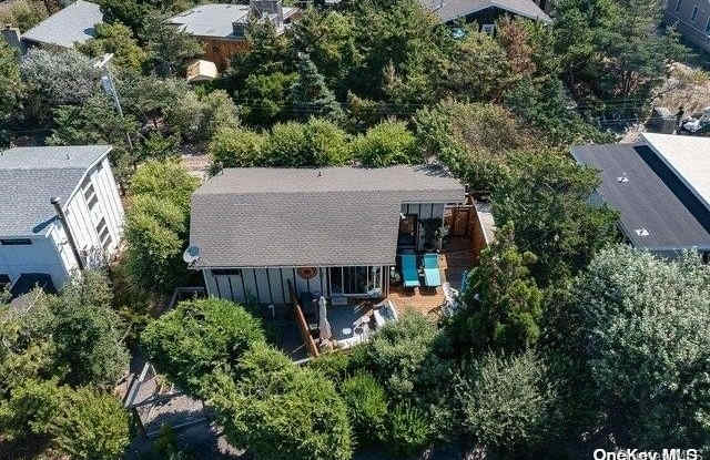 Photo of 29 Superior Avenue