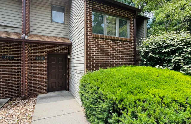 3 Bedroom 2.5 Bath Townhouse