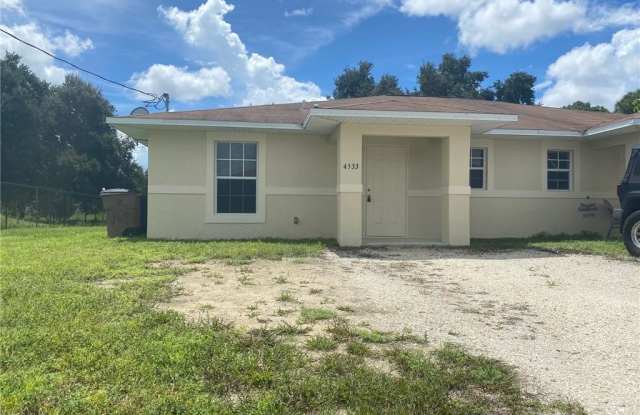 4533 26th ST SW - 4533 26th St SW, Lehigh Acres, FL 33973