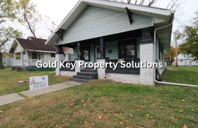 Spacious 2 BR 1 BA House with Covered Front Porch (SECTION 8 APPROVED)