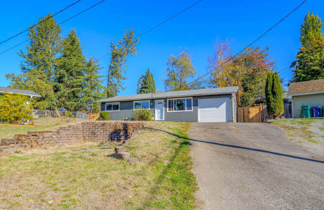 Newly Updated 3 Bedroom 1 Bath Ramber in Federal Way!