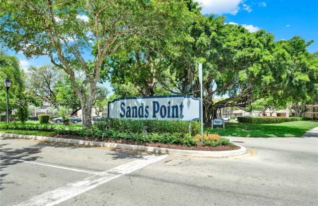 8320 Sands Point Blvd