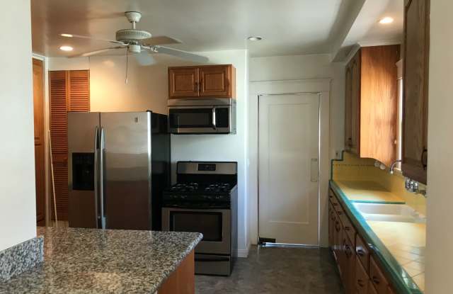 Photo of House in the Heart of North Park Coming Soon! Multiple Off Street Parking Options! Washer  Dryer! Front Yard!