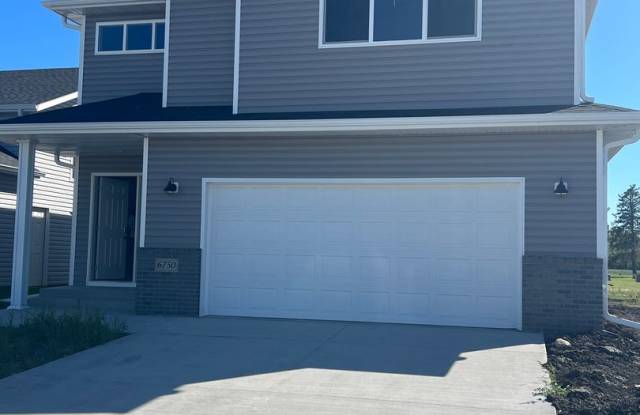 New 4 Bedroom/2 Bathroom House