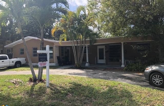 427 SW 18th Ave - 427 Southwest 18th Avenue, Fort Lauderdale, FL 33312