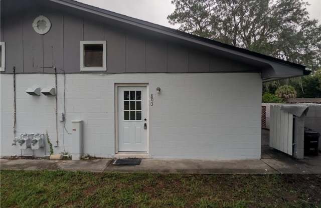 803 NW 40TH Avenue