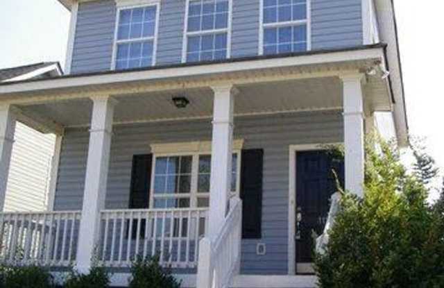 DOWNTOWN LIVING IN CANAL PLACE IN EARLEWOOD