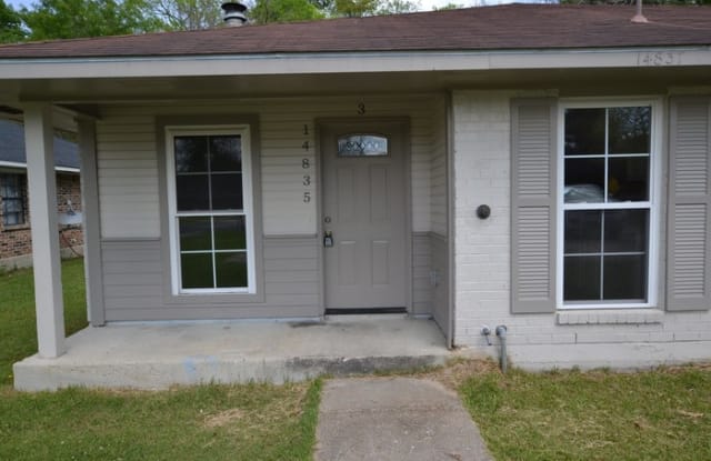 14835 Central Woods Avenue - 14835 Central Woods Ave, Central, LA 70818