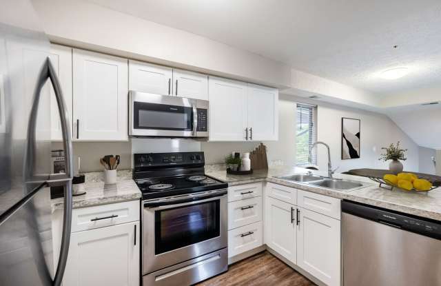 Timber Lake Apartments