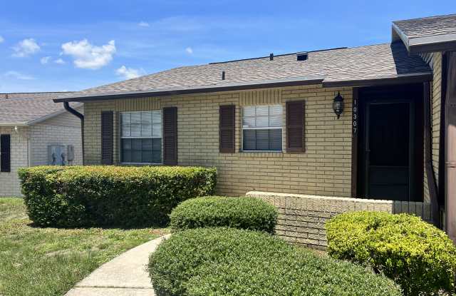 10307 Blue Field Ct