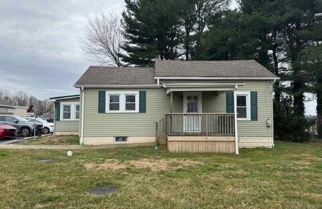 2185 E WHEAT Road unit: D