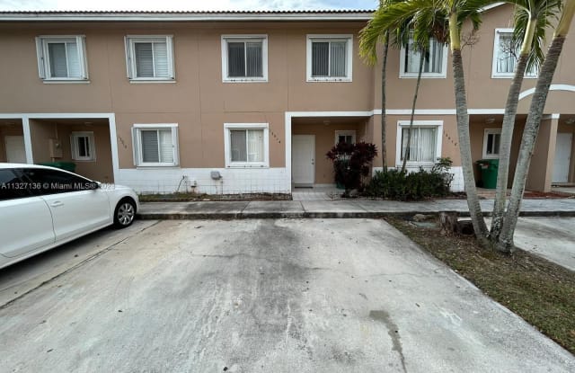 13914 SW 174th St - 13914 Southwest 174th Street, Richmond West, FL 33177