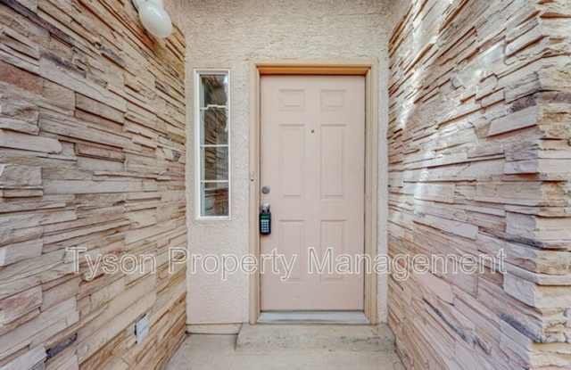 10932 Hanalei Ave NE