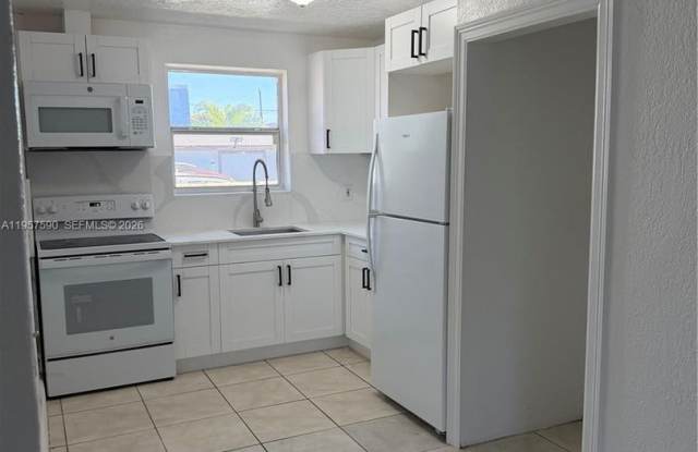 2287 NW 33rd Street 0, Miami, FL 33142