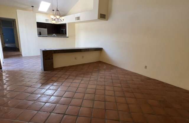 6368 North Willowhaven Drive