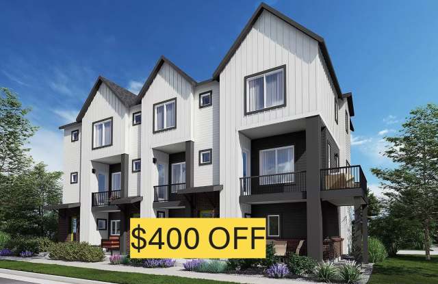 Immaculate 2 bed/2 bath Superior Townhome - $400 off 1st Month's Rent