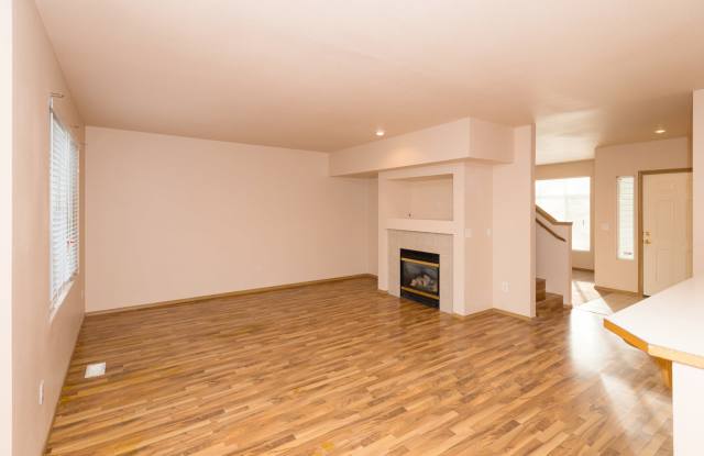 4 Bedroom 2.5 Bath Home in Puyallup