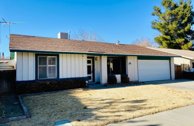 44101 Rodin Avenue - 44101 Rodin Avenue, Lancaster, CA 93535