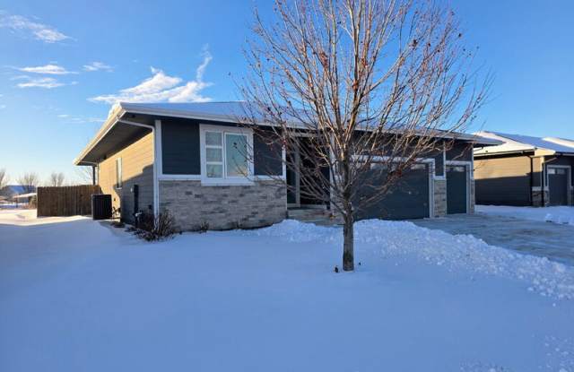 482 Northeast Westgate Drive