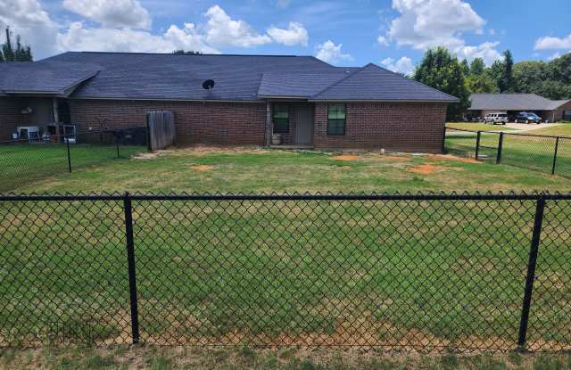 13372 Country Meadow Ln