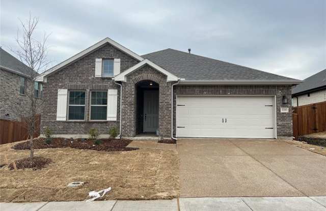2225 Lantana Drive