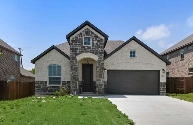 Recently Renovated 4-bed 3-bath 2-living areas in Princeton's highly desirable Morning Ridge Subdivision