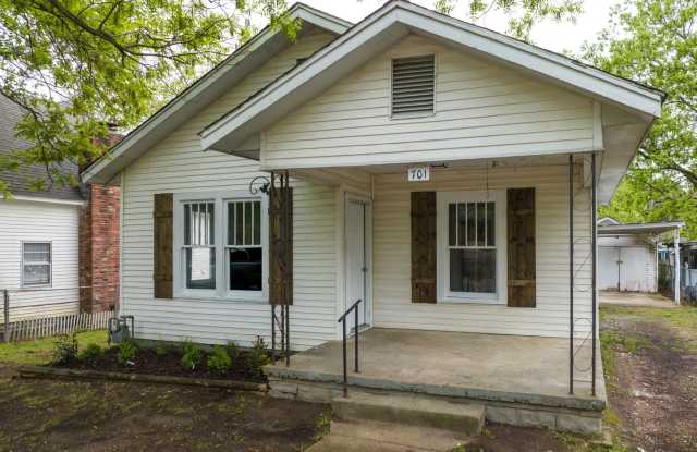 Photo of Freshly Updated 2 Bedroom House