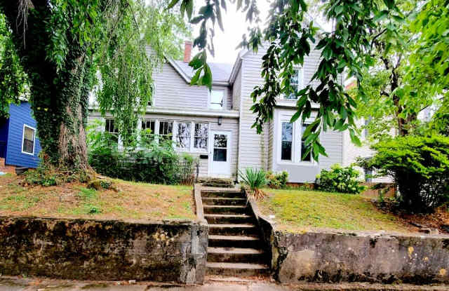 425 West Pine Street - 3