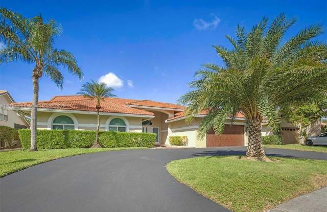 Photo of 10133 NW 48th Dr