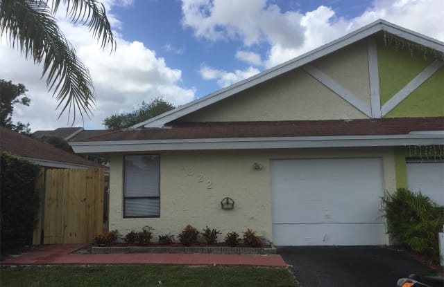 1322 SW 75th Ave - 1322 Southwest 75th Avenue, North Lauderdale, FL 33068