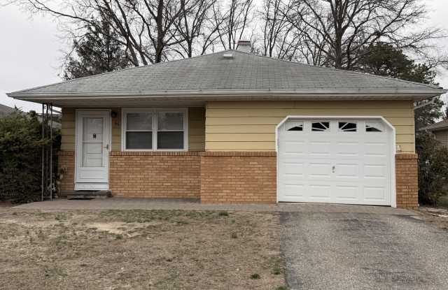 90 Barbados Drive S
