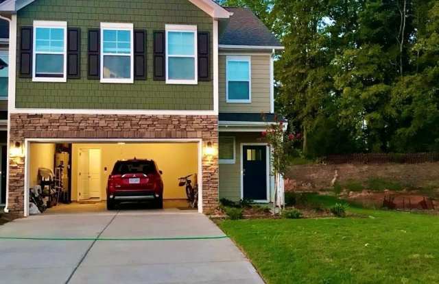 Photo of 1469 Bramblewood Drive