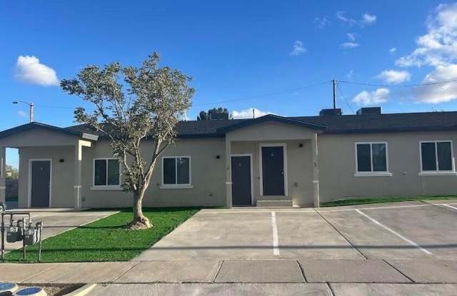 Photo of 8761 LAWSON Street unit: 3