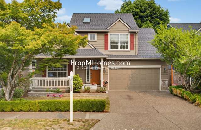 New Photos! Four Bedroom Home in Sherwood