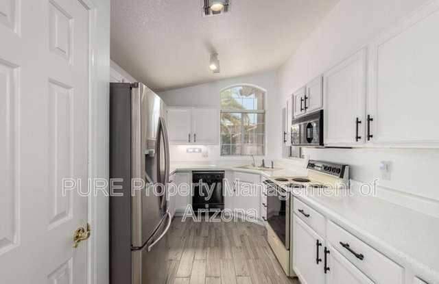 11530 W Pronghorn Ct