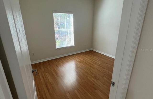 2815 CYPRESS BOWL ROAD