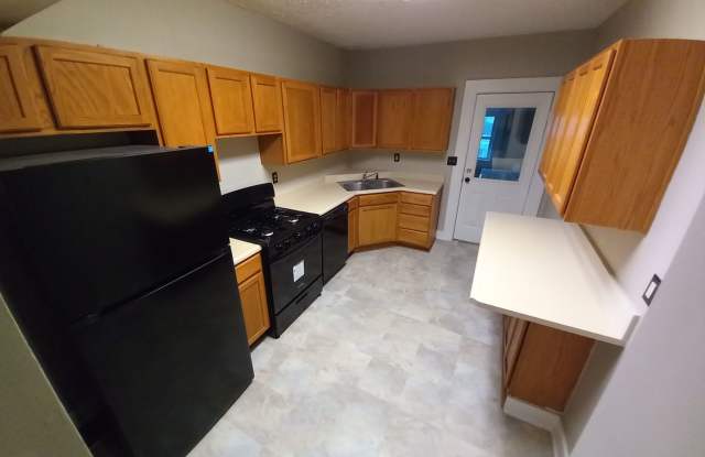 Duplex...3 Bedroom 1 Bath