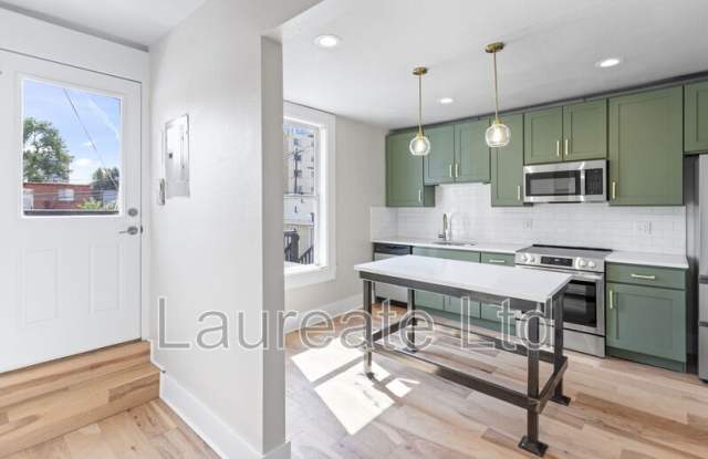 Photo of 90 Washington St