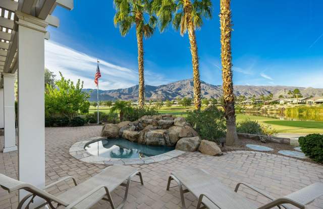 Photo of 61037 Fire Barrel Drive