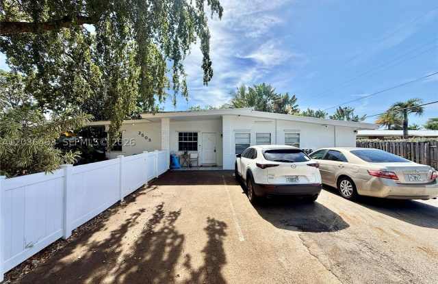 2503 NW 5th Ave