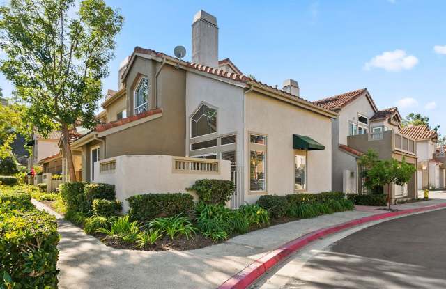 Wonderful 3 Bedroom Palm Court Townhome! - 2 Coral Ridge, Laguna Niguel, CA 92677