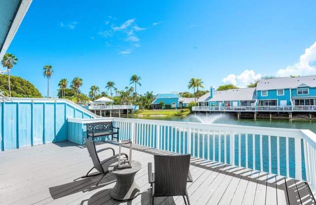 1514 Ocean Dunes Circle