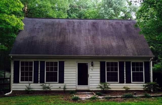 Photo of Charming home convenient to RTP